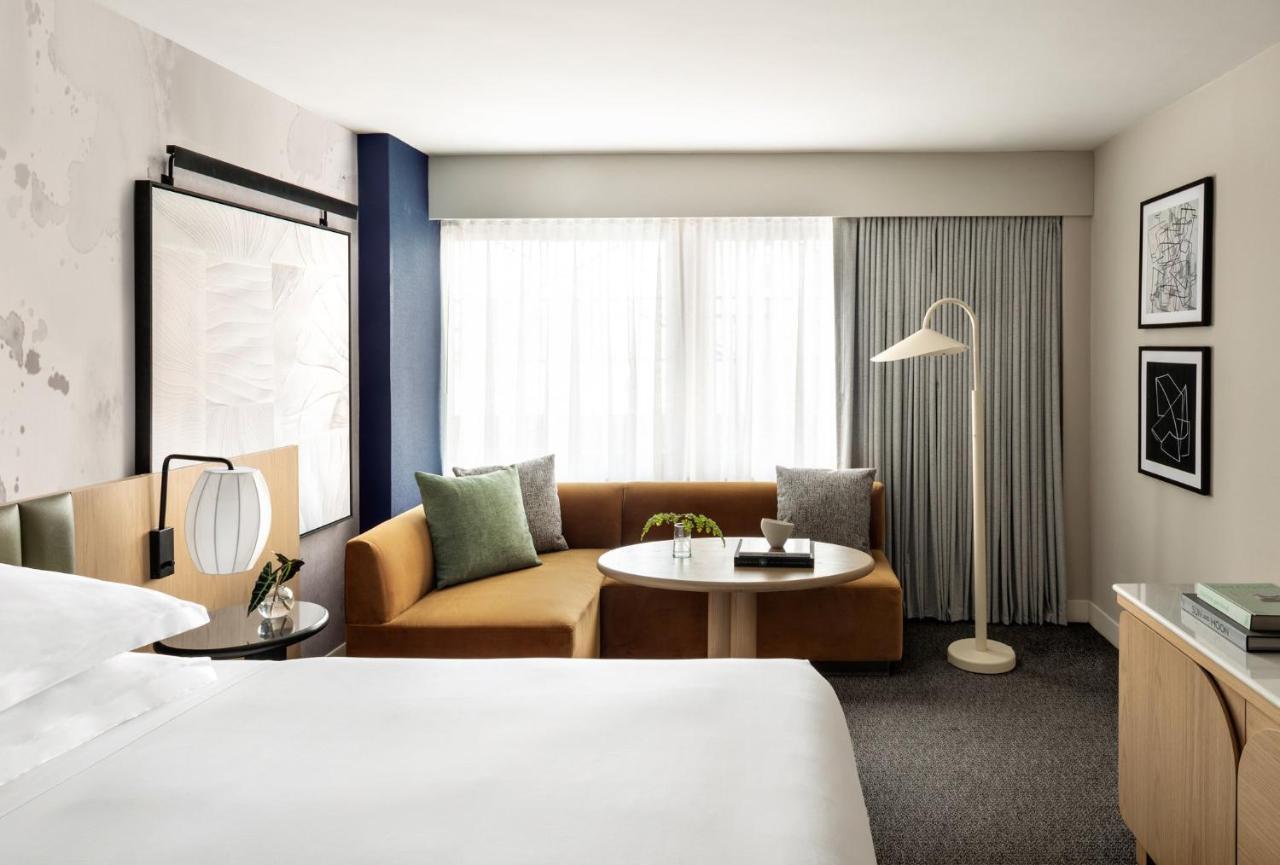 Camera Essential con Letto King-Size e Vasca - Accesso Disabili