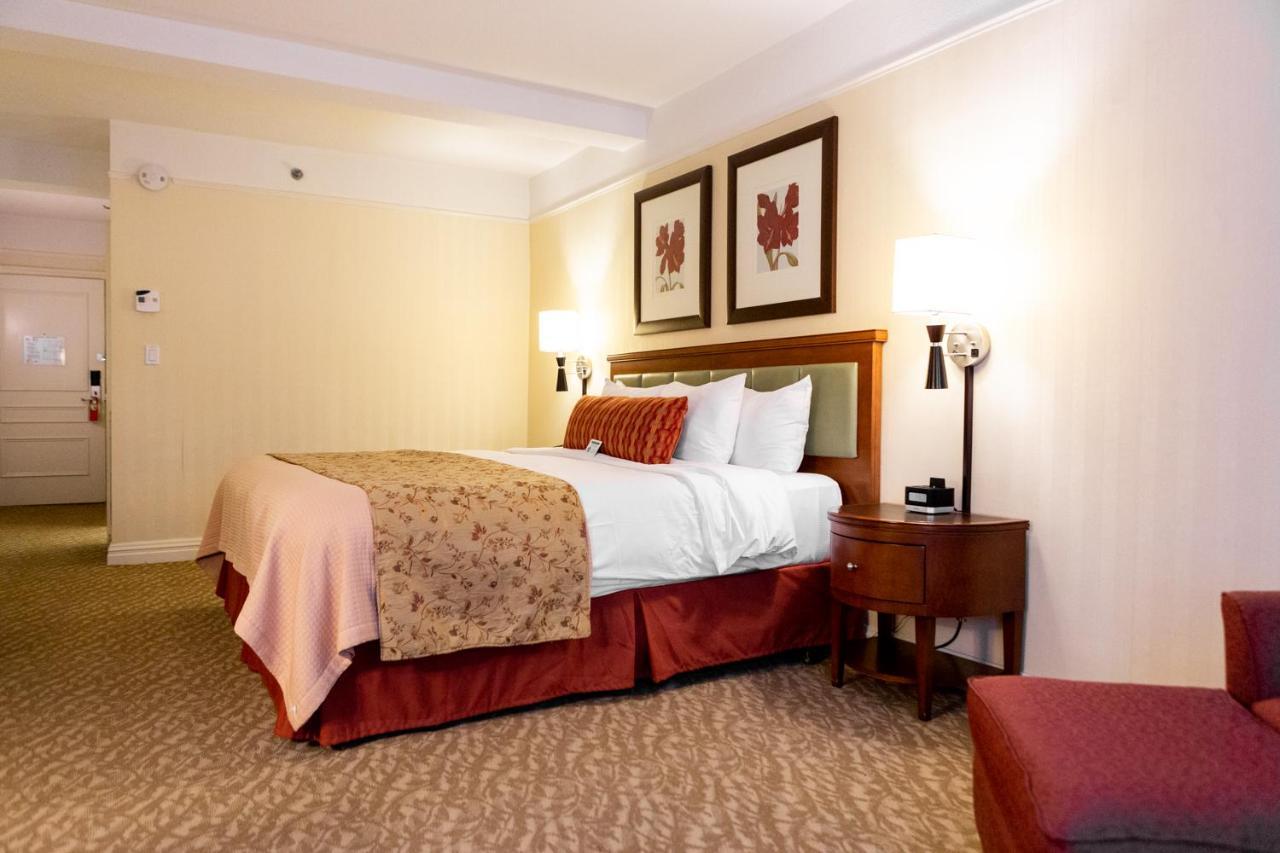 Deluxe Room King,1210708261:JPEG